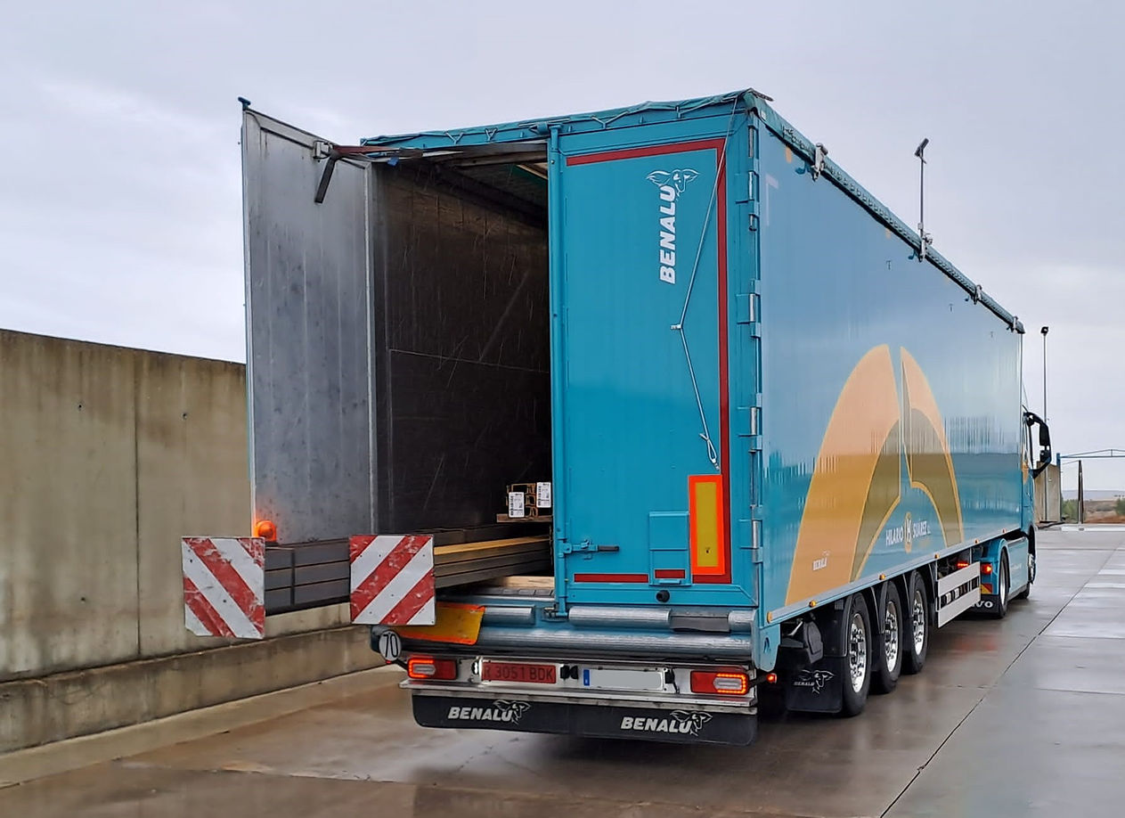 Transporte de cargas sobredimensionadas León